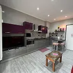 Apartman Casa Glicine *